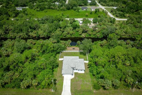 Casa en venta en Port Charlotte, Florida, 3 dormitorios, 154.68 m2 № 1849393 - foto 28