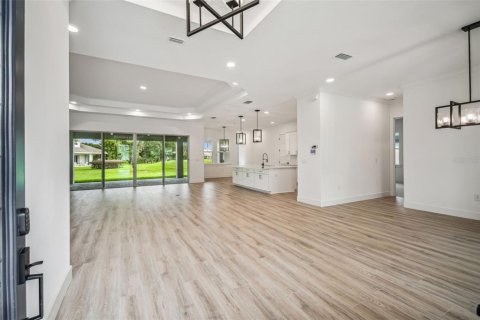 Casa en venta en Brooksville, Florida, 3 dormitorios, 286.79 m2 № 1394468 - foto 11
