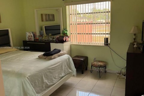 Купить виллу или дом в Майами, Флорида 4 спальни, 170.29м2, № 2049509 - фото 4