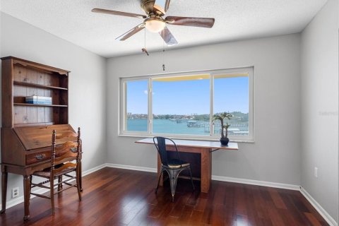 Condominio en venta en Belleair Bluffs, Florida, 2 dormitorios, 146.79 m2 № 1744161 - foto 20