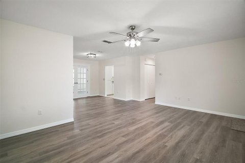 Casa en venta en Summerfield, Florida, 2 dormitorios, 143.81 m2 № 1868854 - foto 8