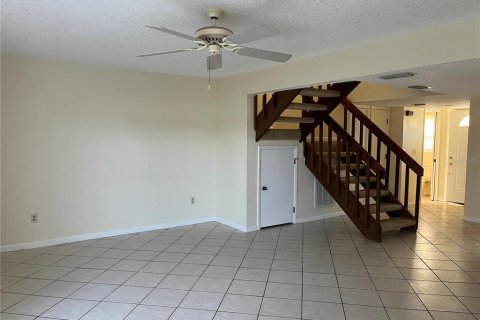 Townhouse in Clearwater, Florida 2 bedrooms, 114.36 sq.m. № 1734358 - photo 8