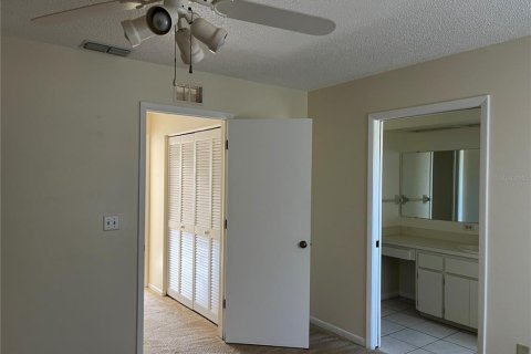 Townhouse in Clearwater, Florida 2 bedrooms, 114.36 sq.m. № 1734358 - photo 15