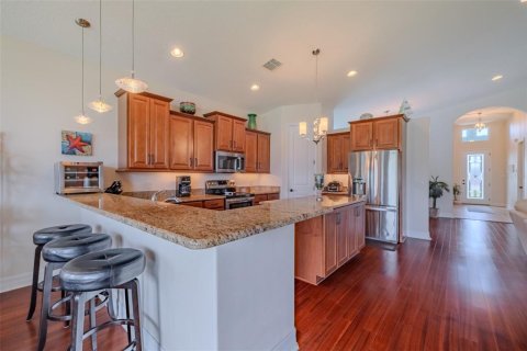 House in Apollo Beach, Florida 3 bedrooms, 188.03 sq.m. № 2227429 - photo 10