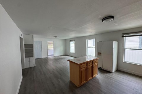 House in Brooksville, Florida 2 bedrooms, 93.65 sq.m. № 1773345 - photo 17