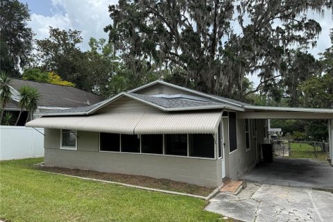 House in Brooksville, Florida 2 bedrooms, 93.65 sq.m. № 1773345 - photo 1