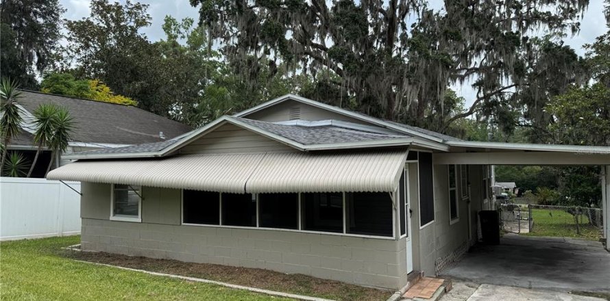 House in Brooksville, Florida 2 bedrooms, 93.65 sq.m. № 1773345