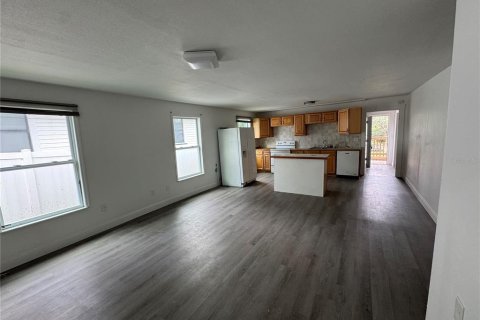 House in Brooksville, Florida 2 bedrooms, 93.65 sq.m. № 1773345 - photo 15