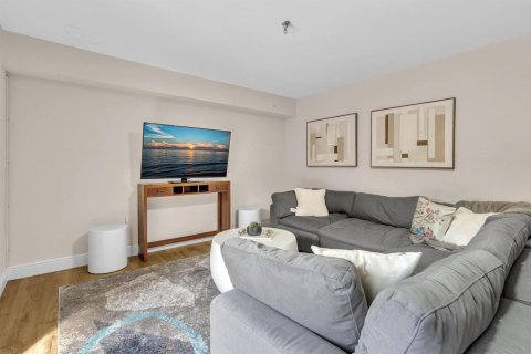 Touwnhouse à vendre à Deerfield Beach, Floride: 2 chambres, 114.83 m2 № 2262872 - photo 6