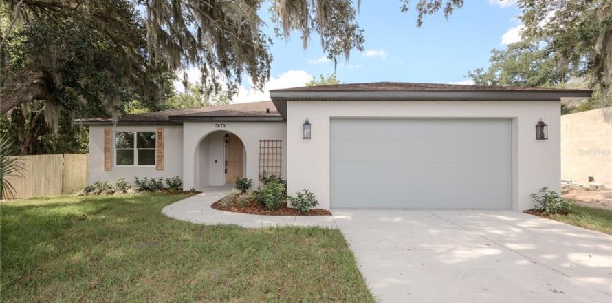 House in Sanford, Florida 4 bedrooms, 207.45 sq.m. № 2101976