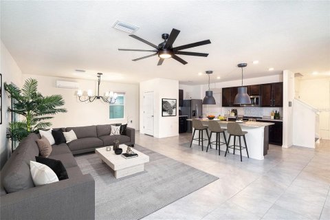 Villa ou maison à vendre à New Port Richey, Floride: 4 chambres, 209.96 m2 № 2222376 - photo 8
