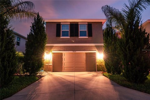 Villa ou maison à vendre à New Port Richey, Floride: 4 chambres, 209.96 m2 № 2222376 - photo 3