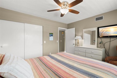Condominio en venta en Clearwater, Florida, 2 dormitorios, 130.06 m2 № 2101807 - foto 24