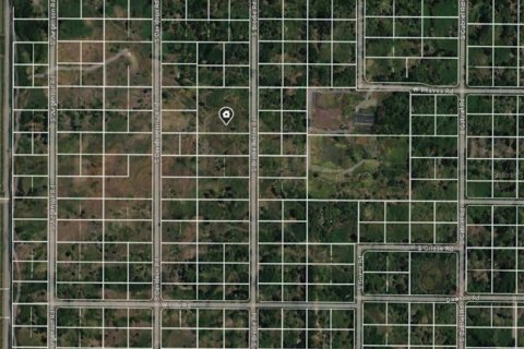 Land in Avon Park, Florida № 2103254