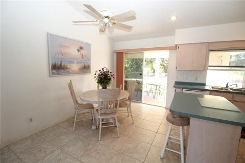 House in Port Charlotte, Florida 3 bedrooms, 117.8 sq.m. № 1724602 - photo 16