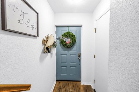 Townhouse in Seminole, Florida 3 bedrooms, 185.62 sq.m. № 1884961 - photo 21