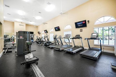 Touwnhouse à louer à Homestead, Floride: 3 chambres, 130.81 m2 № 2028893 - photo 6