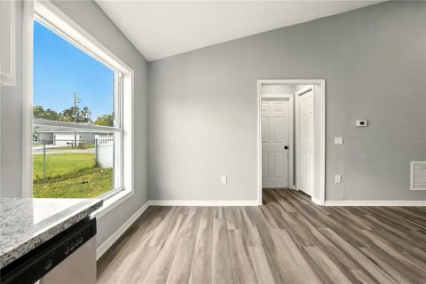 Villa ou maison à louer à Kissimmee, Floride: 3 chambres, 144.83 m2 № 2379233 - photo 17