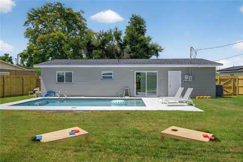 House in Pinellas Park, Florida 2 bedrooms, 101.36 sq.m. № 1911594 - photo 4