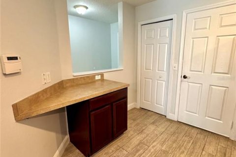 Adosado en alquiler en Orlando, Florida, 3 dormitorios, 138.89 m2 № 1786348 - foto 10