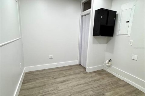 Adosado en alquiler en Orlando, Florida, 3 dormitorios, 138.89 m2 № 1786348 - foto 24