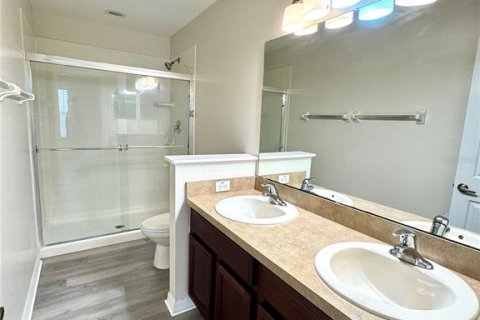 Adosado en alquiler en Orlando, Florida, 3 dormitorios, 138.89 m2 № 1786348 - foto 16