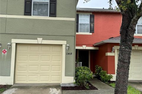 Adosado en alquiler en Orlando, Florida, 3 dormitorios, 138.89 m2 № 1786348 - foto 1