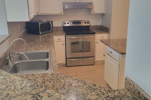 Condominio en venta en Tampa, Florida, 2 dormitorios, 99.68 m2 № 2217896 - foto 11