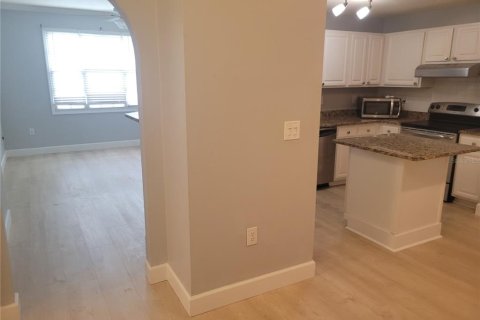 Condominio en venta en Tampa, Florida, 2 dormitorios, 99.68 m2 № 2217896 - foto 5