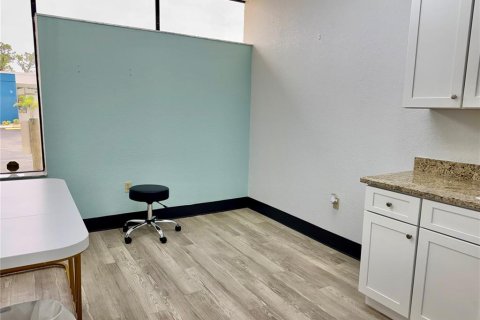 Снять в аренду коммерческую недвижимость в Себринг, Флорида 3981.42м2, № 1782489 - фото 18