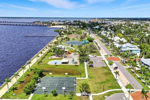 Villa ou maison à vendre à Punta Gorda, Floride: 3 chambres, 114.27 m2 № 2148391 - photo 23