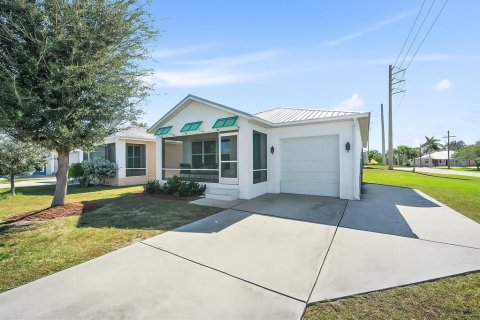 Villa ou maison à vendre à Punta Gorda, Floride: 3 chambres, 114.27 m2 № 2148391 - photo 2