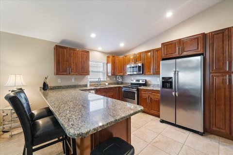 Villa ou maison à vendre à Punta Gorda, Floride: 3 chambres, 114.27 m2 № 2148391 - photo 9