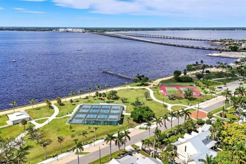 Villa ou maison à vendre à Punta Gorda, Floride: 3 chambres, 114.27 m2 № 2148391 - photo 24
