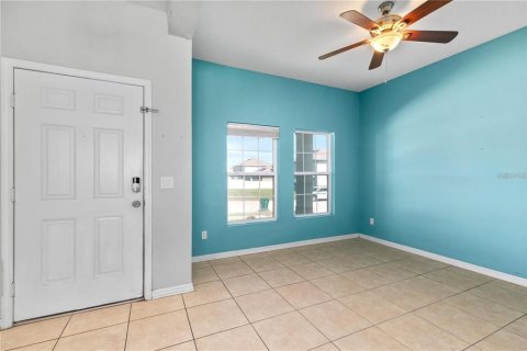 House in Grand Island, Florida 5 bedrooms, 241.92 sq.m. № 1899466 - photo 5