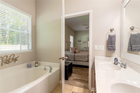 Casa en venta en Port Orange, Florida, 3 dormitorios, 183.95 m2 № 2095655 - foto 28