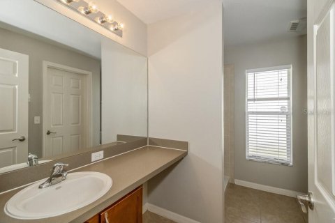 Villa ou maison à louer à Wesley Chapel, Floride: 3 chambres, 164.99 m2 № 2426878 - photo 11