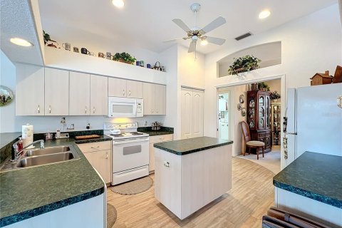 Villa ou maison à vendre à Rotonda, Floride: 3 chambres, 205.13 m2 № 1542450 - photo 17