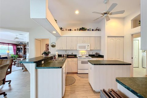 Villa ou maison à vendre à Rotonda, Floride: 3 chambres, 205.13 m2 № 1542450 - photo 16