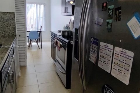 Touwnhouse à vendre à Plantation, Floride: 3 chambres, 157 m2 № 2001807 - photo 7