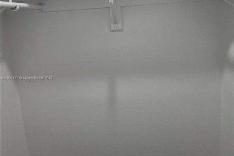 Apartamento en alquiler en Cutler Bay, Florida, 2 dormitorios, 69.68 m2 № 2019439 - foto 15