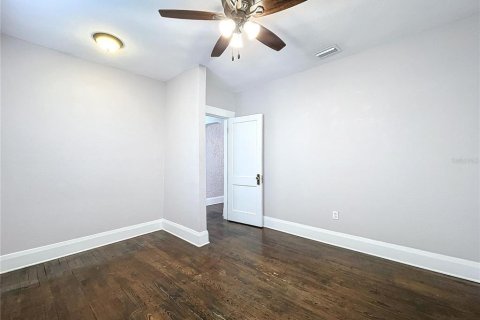 House in Tampa, Florida 2 bedrooms, 124.49 sq.m. № 1869593 - photo 22