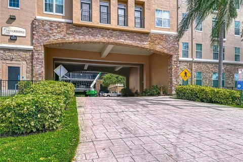 Copropriété à vendre à Tampa, Floride: 1 chambre, 64.66 m2 № 1903735 - photo 2