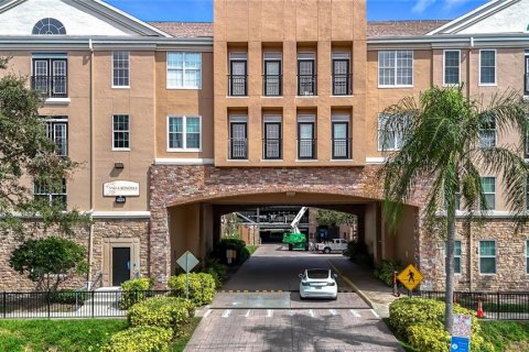 Copropriété à vendre à Tampa, Floride: 1 chambre, 64.66 m2 № 1903735 - photo 1