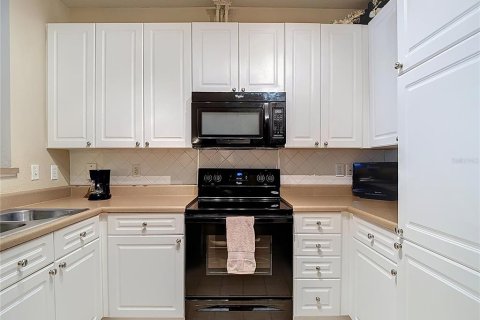 Copropriété à vendre à Tampa, Floride: 1 chambre, 64.66 m2 № 1903735 - photo 8