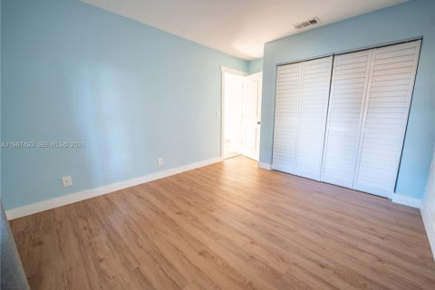 House in Jupiter, Florida 3 bedrooms, 127.74 sq.m. № 2030541 - photo 24