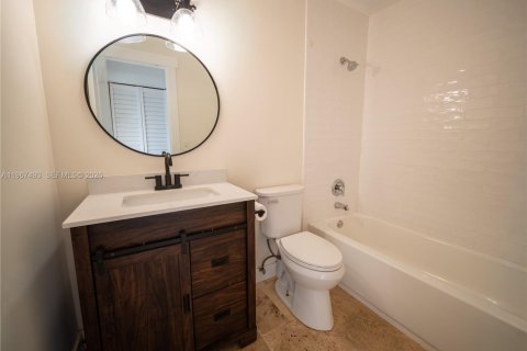 House in Jupiter, Florida 3 bedrooms, 127.74 sq.m. № 2030541 - photo 20