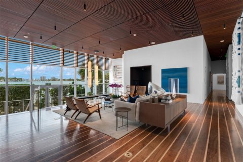 Condominio en venta en Miami Beach, Florida, 2 dormitorios, 120.68 m2 № 1749004 - foto 26