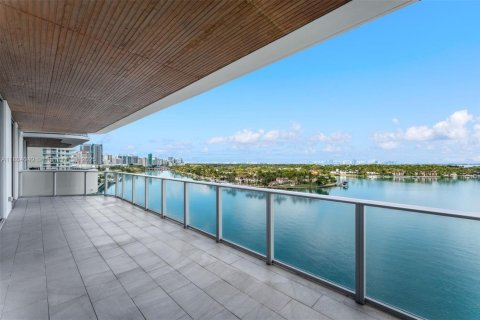 Condominio en venta en Miami Beach, Florida, 2 dormitorios, 120.68 m2 № 1749004 - foto 14