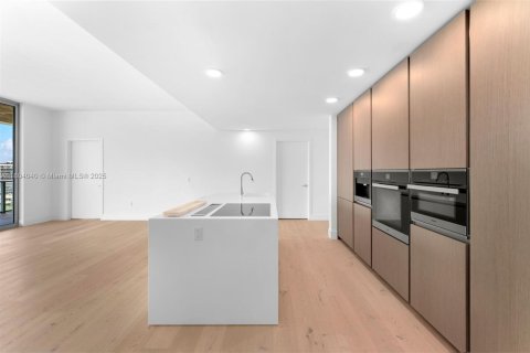Condominio en venta en Miami Beach, Florida, 2 dormitorios, 120.68 m2 № 1749004 - foto 9
